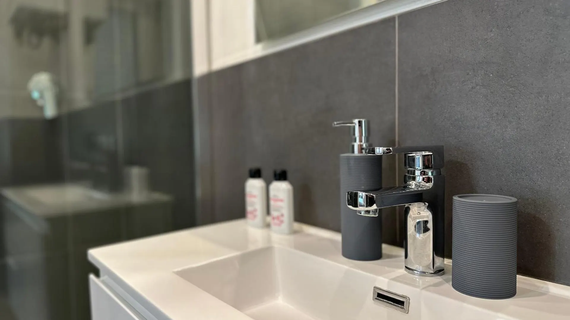 Four Season Rimini Apartments 130Mq Esclusivo 0*,  إيطاليا