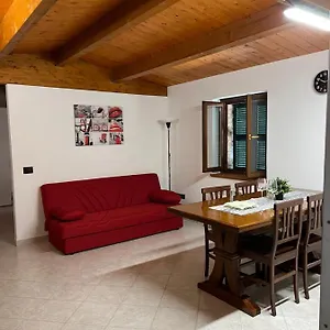 Casa Nico Montemarciano
